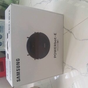 Robot hút bụi lau nhà Samsung VR05R5050WK/SV