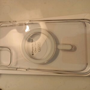 ốp lưng sạt không dây iPhone 14 ( mới mua 4 ngay tại FPT giá 1tr3 )